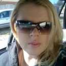 Flirty Robbi from Muskegon Wants to Swap Naughty Pics!